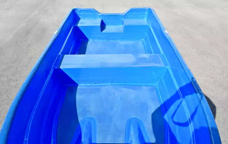 Стеклопластиковая лодка Neman-340 (тримаран) в Якутске