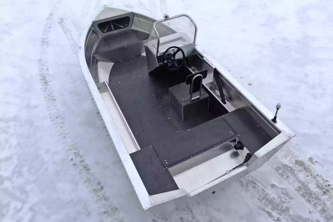 Алюминиевая лодка Неман-400 С в Якутске