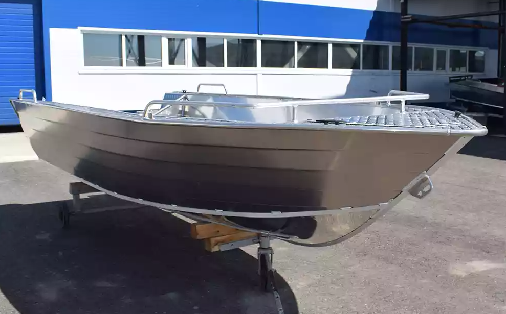 Алюминиевая лодка Неман-500 P в Якутске
