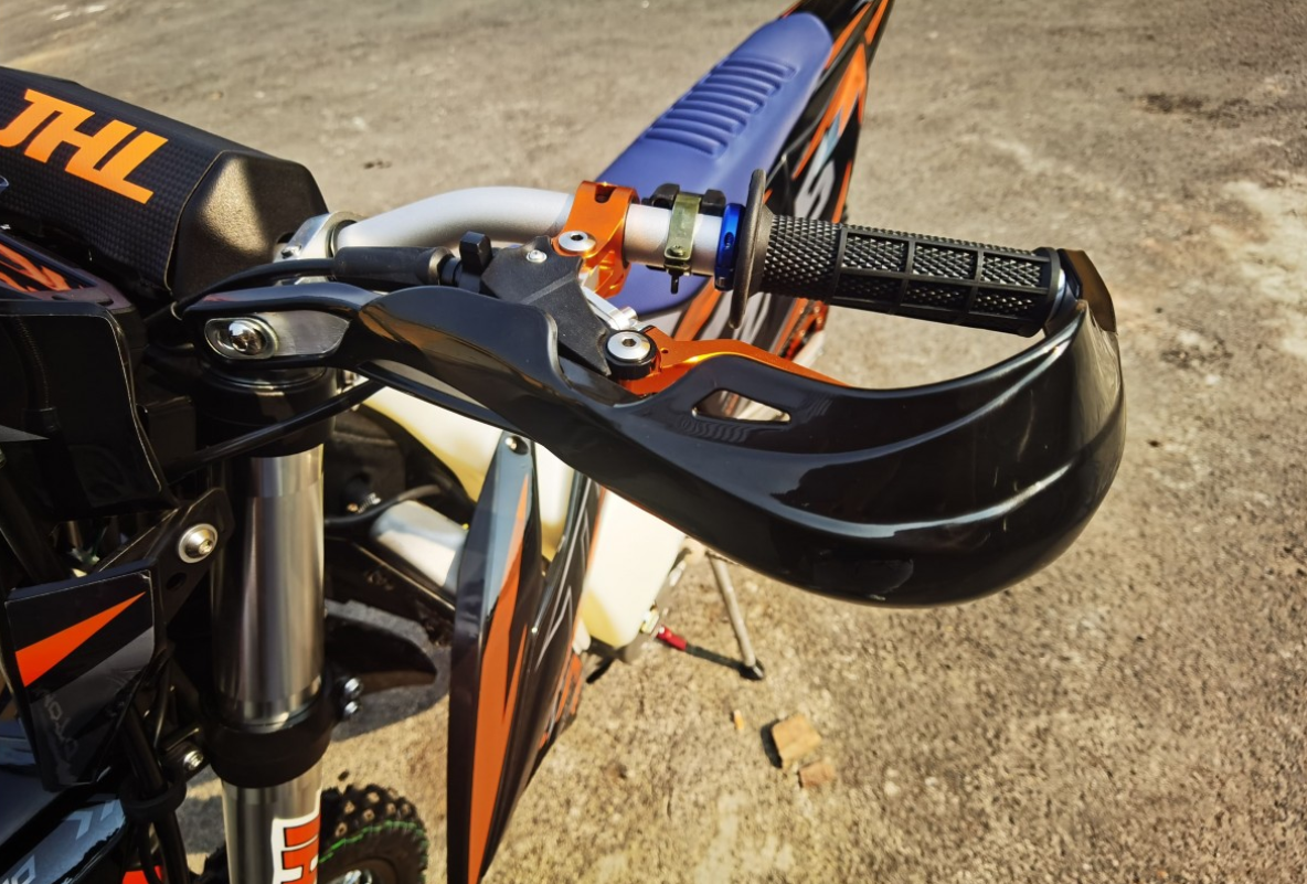 Мотоцикл JHLMOTO JHL Z5 NB300 (174MN-5) в Якутске