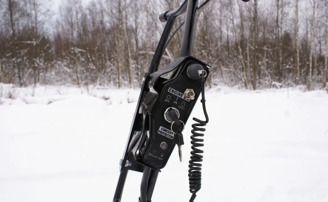 Мотобуксировщик БТС «МАЛЕК» 380/7 БЕЗ э/зап. Б/У в Якутске