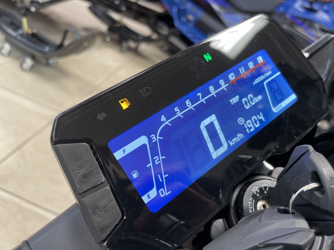 Мопед PROMAX CB150R (49) в Якутске