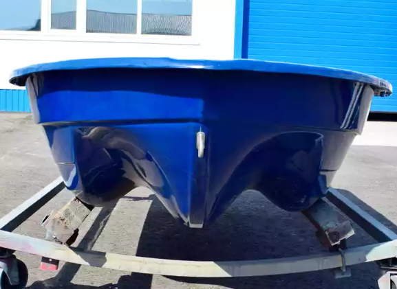 Стеклопластиковая лодка Neman-340 (тримаран) в Якутске