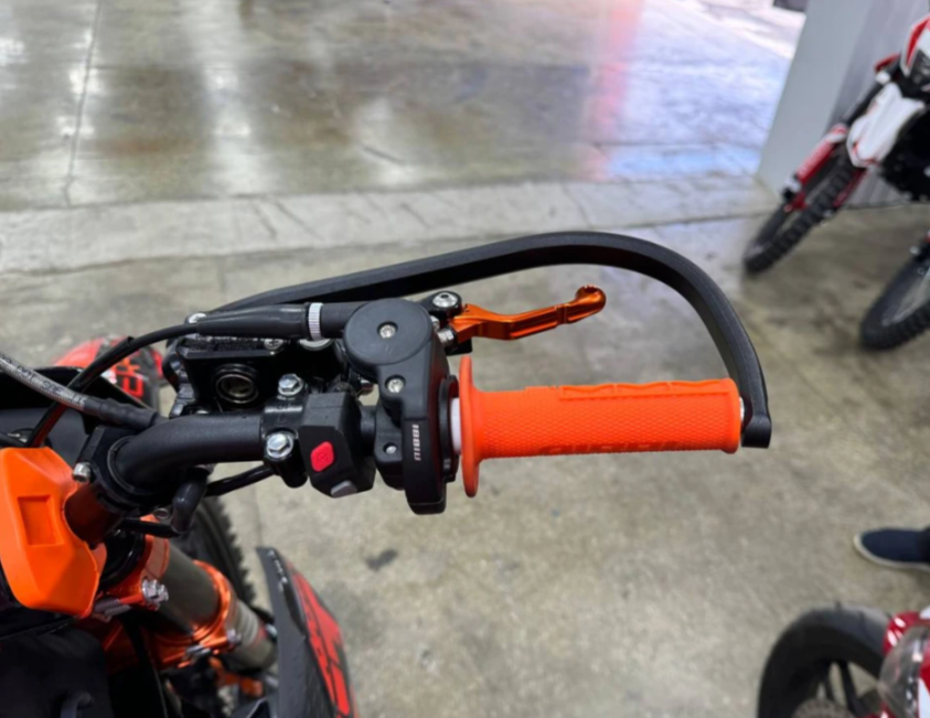 Кроссовый мотоцикл FAIDET PR300 MAX WP в Якутске