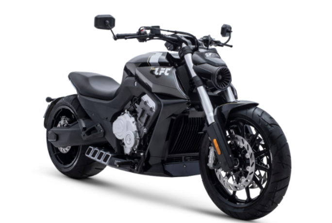 Мотоцикл Benda LFC 700 в Якутске