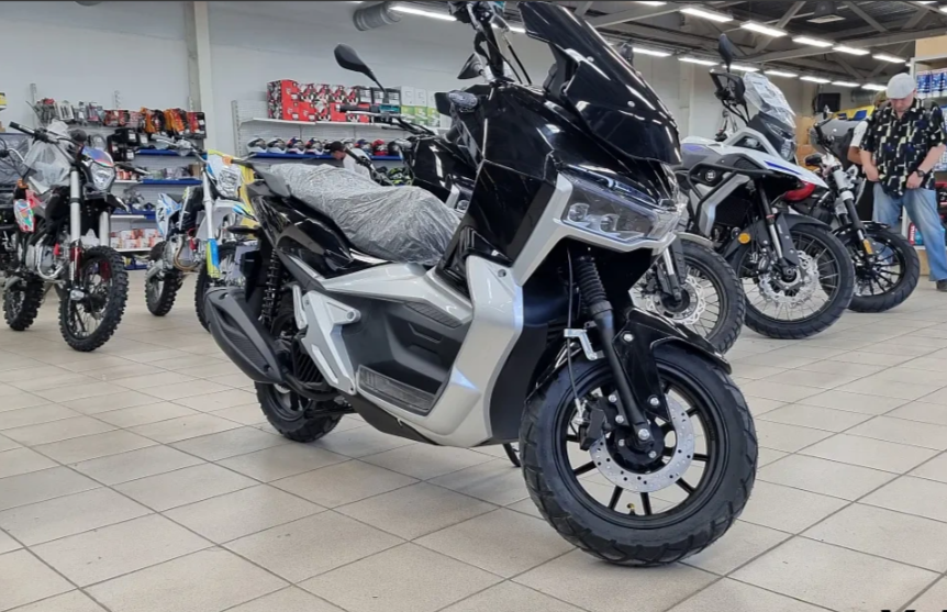 МаксиСкутер PROMAX ADV 200(49) (REPLICA HONDA) в Якутске