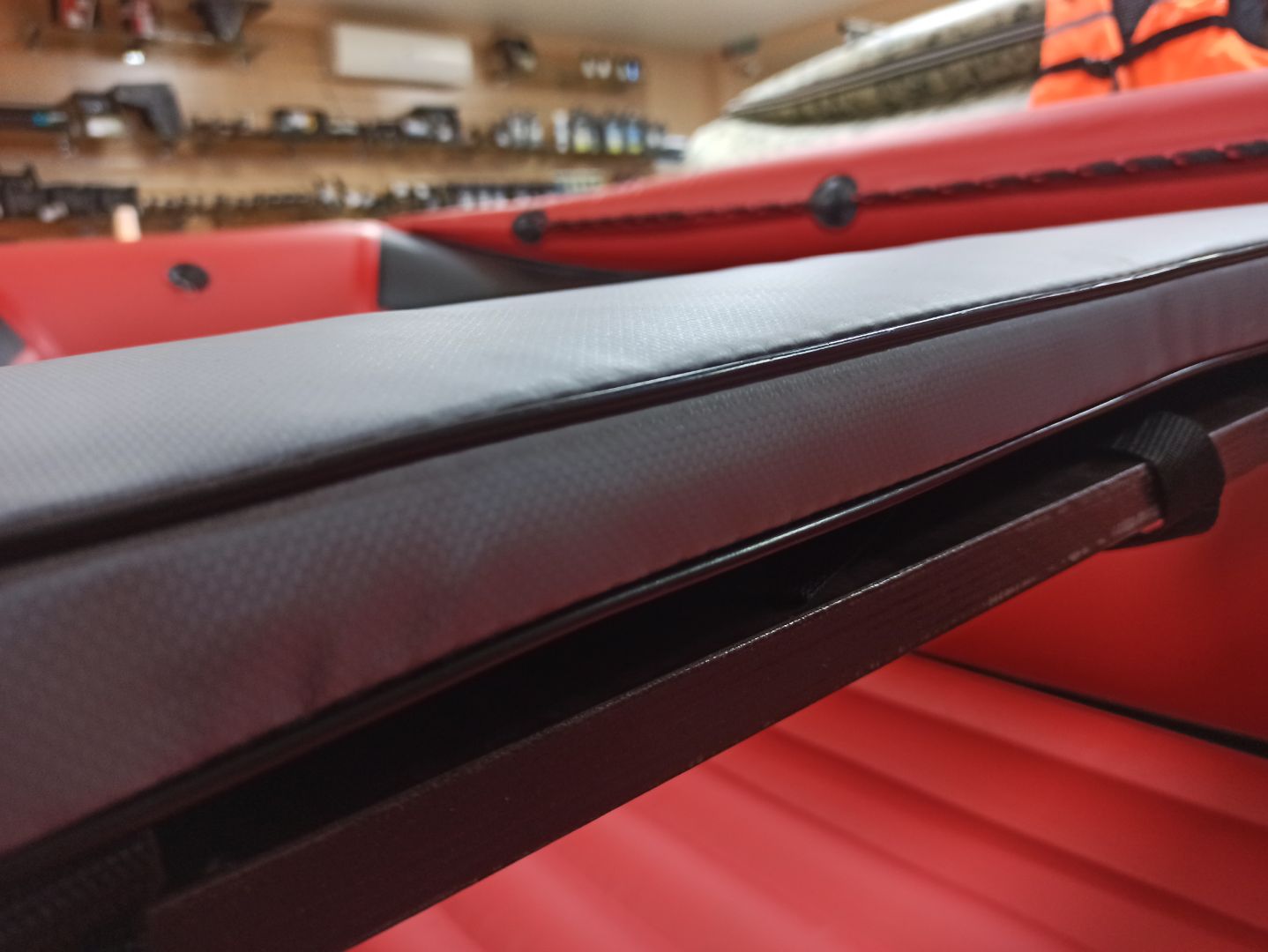 КОМПЛЕКТ МЯГКИХ НАКЛАДОК С СУМКОЙ ДЛЯ ЛОДОК 110Х20 СЕРЫЙ в Якутске