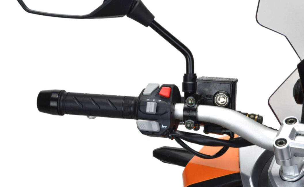 Скутер MOTOLAND (МОТОЛЕНД) T-MAX 150 в Якутске