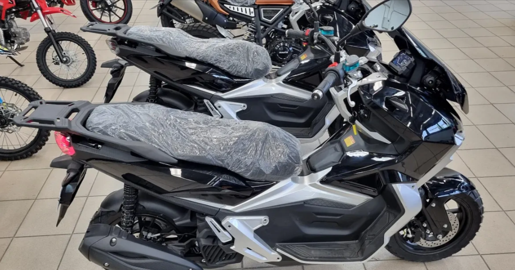 МаксиСкутер PROMAX ADV 200(49) (REPLICA HONDA) в Якутске