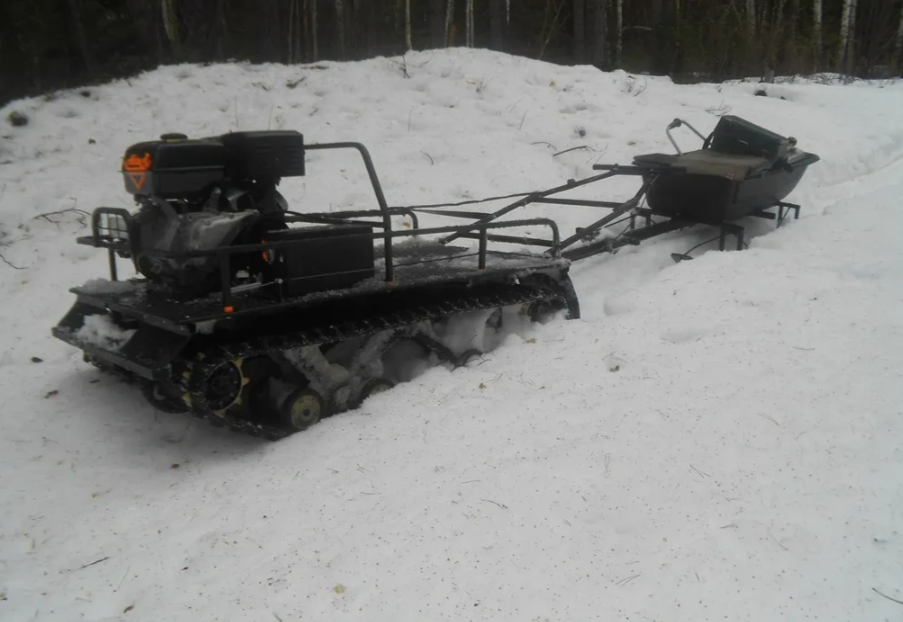 Мотобуксировщик AhtaR L 9 в Якутске