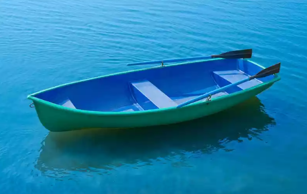 Стеклопластиковая лодка Дельфин в Якутске