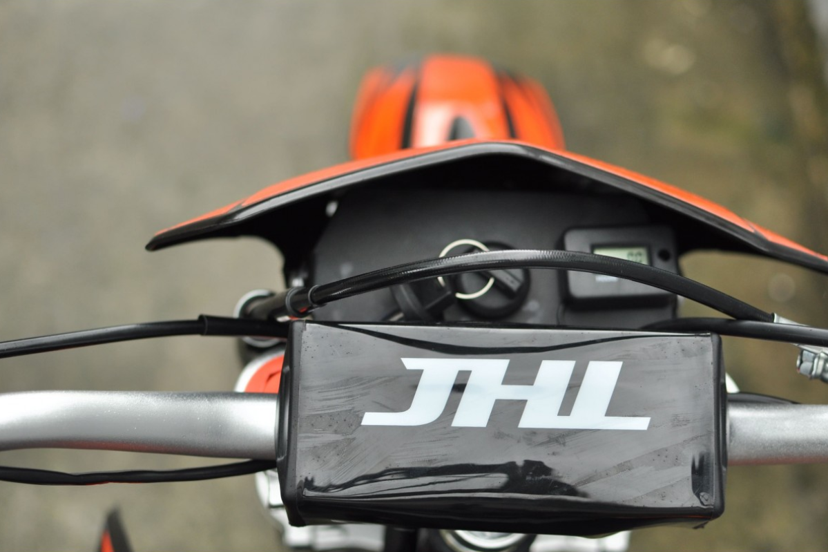 Мотоцикл JHLMOTO JHL MX300 PR300 (175FMN) в Якутске