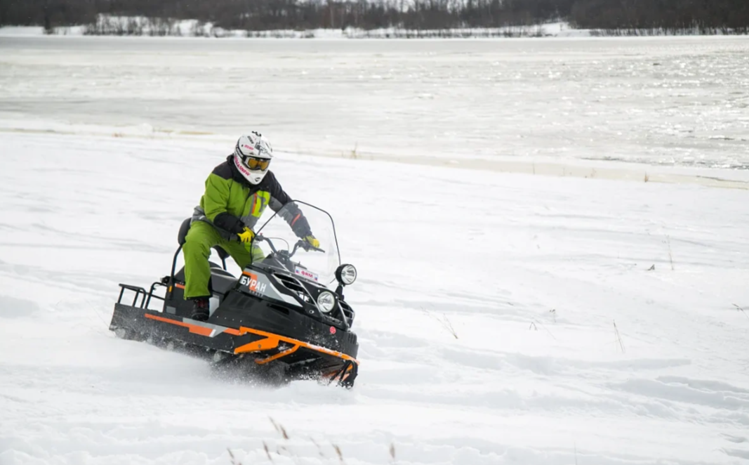 Снегоход Русская механика РМ БУРАН ЛИДЕР АДЕ в Якутске