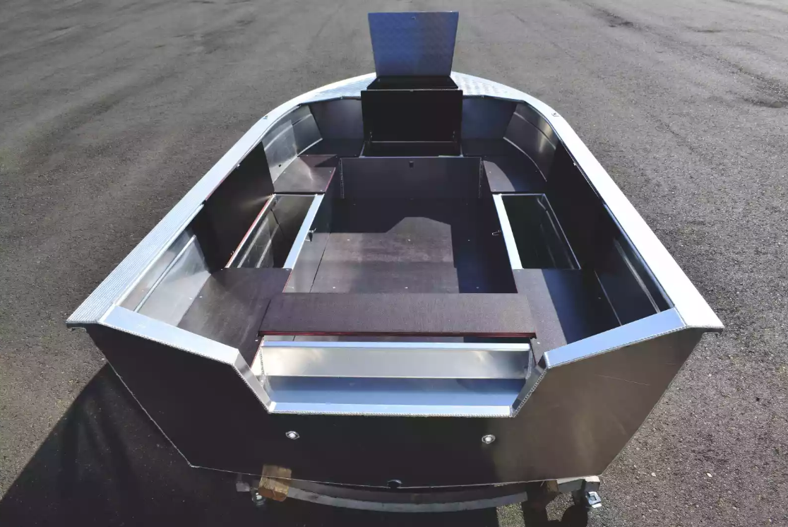 Алюминиевая лодка Неман-400 Р PRO в Якутске