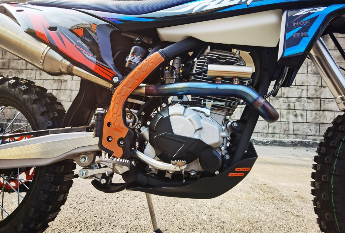 Мотоцикл JHLMOTO JHL Z3 CB250 (172FMM-3A) в Якутске