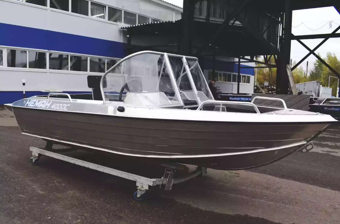 Алюминиевая лодка  Neman-400 DC в Якутске