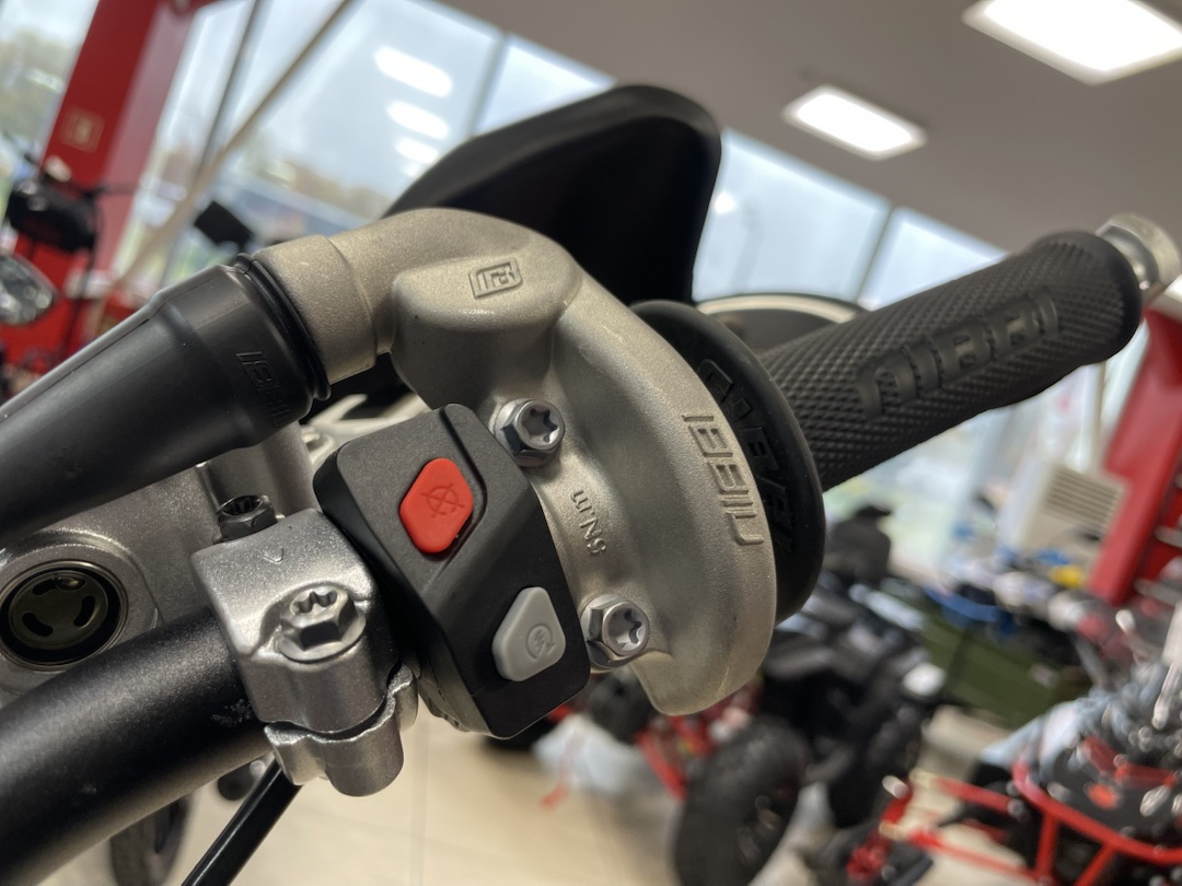 Кроссовый мотоцикл PROMAX BLACKOUT NB300 MX в Якутске