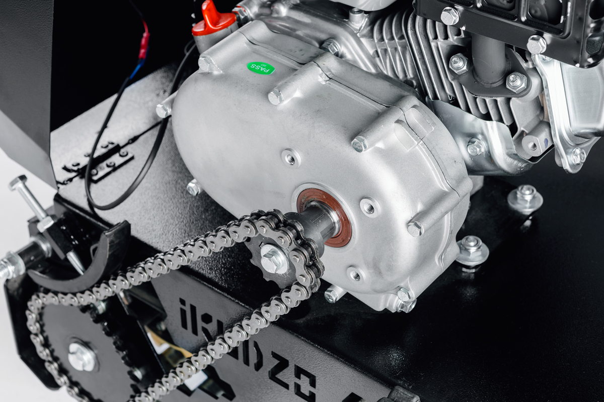 МОТОБУКСИРОВЩИК IKUDZO 1100/380 К8 в Якутске