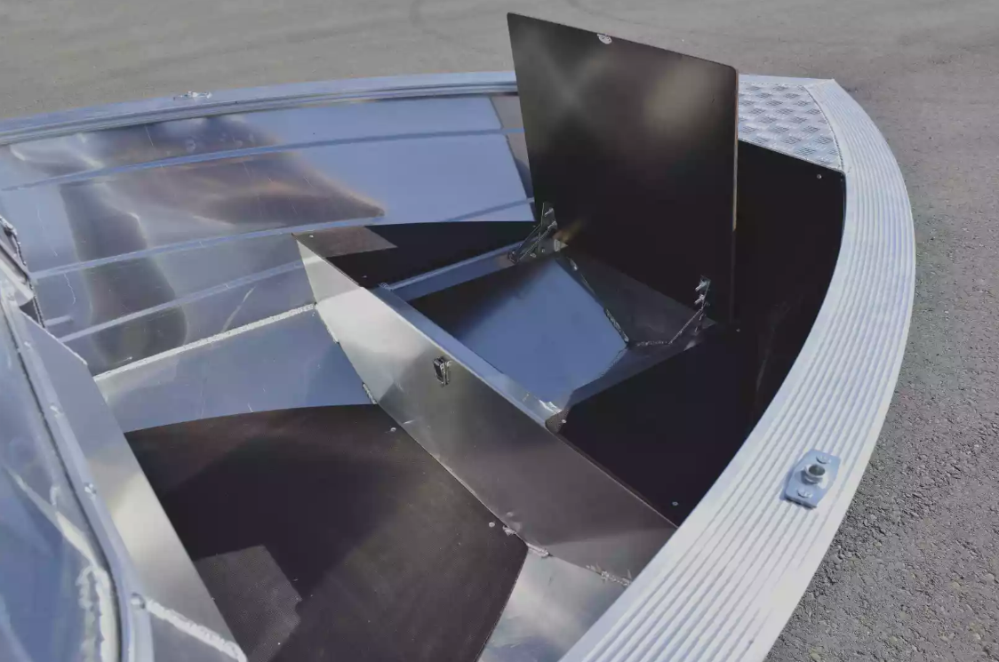 Алюминиевая лодка  Неман-400 DCM в Якутске