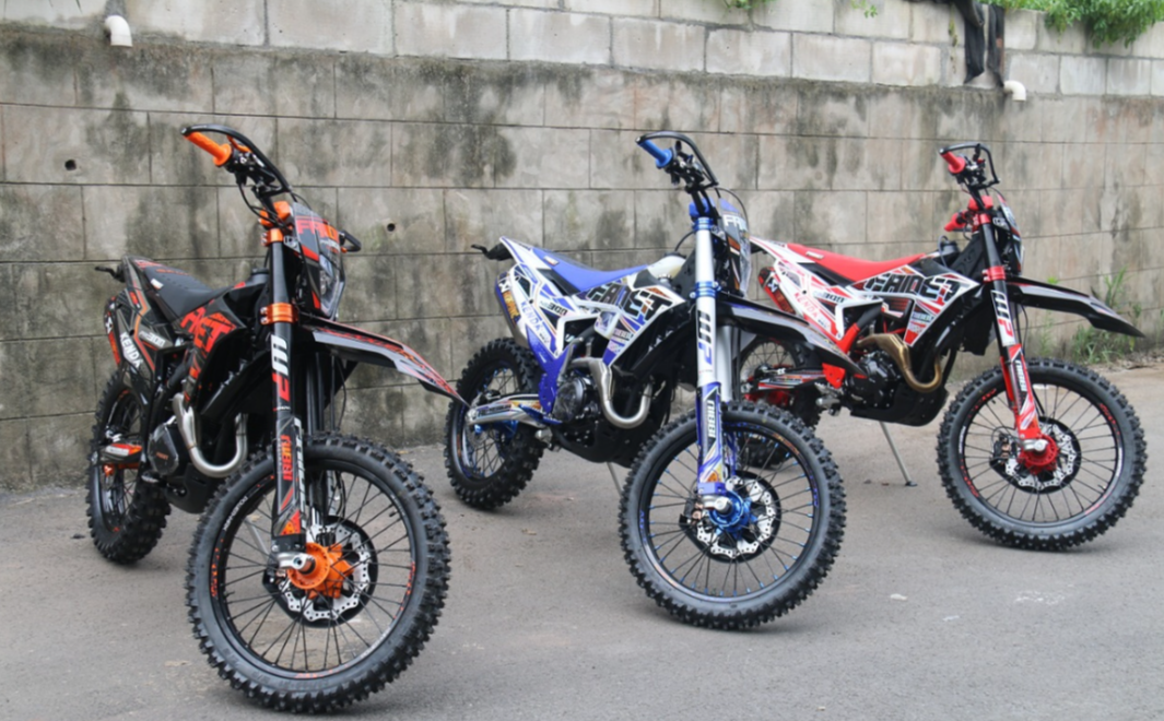 Кроссовый мотоцикл FAIDET NC300S ULTRA WP в Якутске