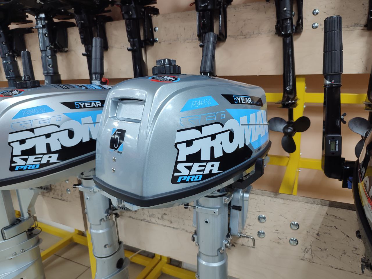 Лодочный мотор PROMAX SP5FHS (внешний бак 12 л) в Якутске