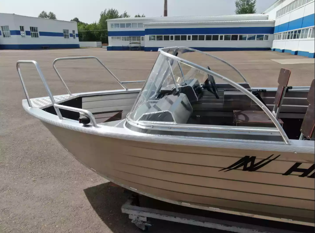 Алюминиевая лодка  Неман-400 DCM NEW в Якутске