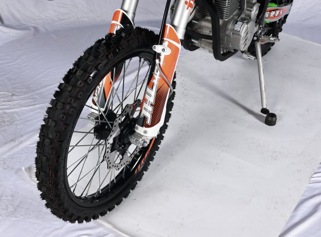 Мотоцикл JHLMOTO JHL LX1 CB250 (172FMM-3A) в Якутске
