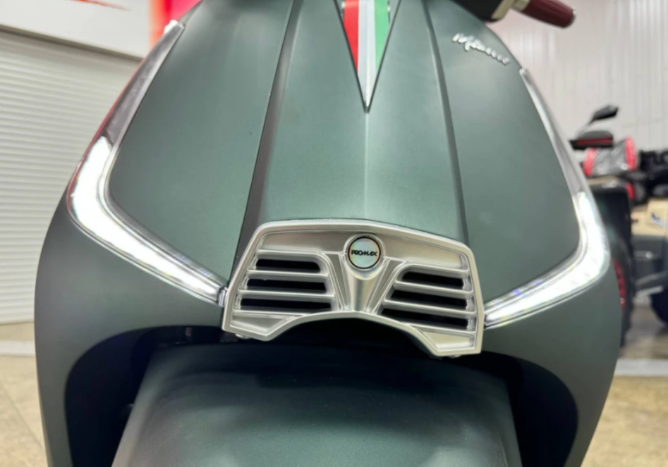 Скутер PROMAX Miami 240 (49) в Якутске