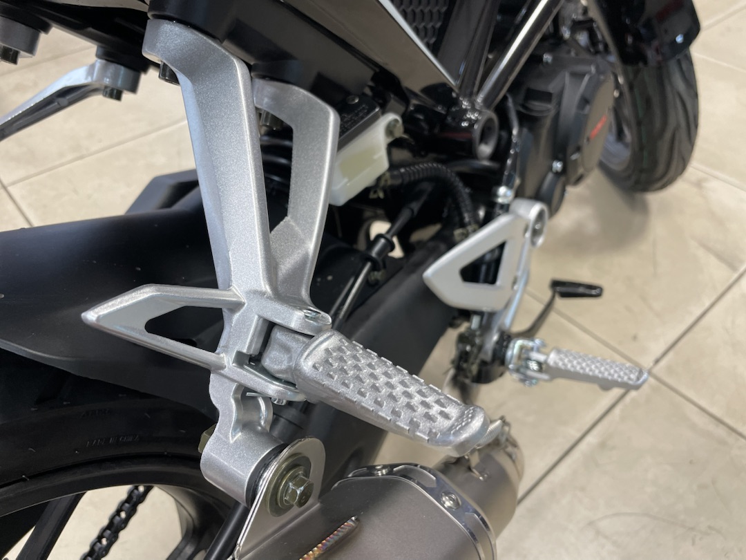 Мопед PROMAX CB150R (49) в Якутске