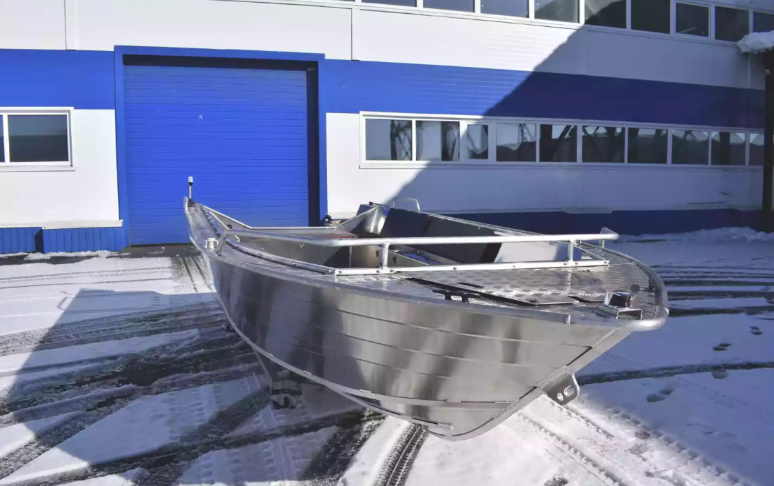 Алюминиевая лодка Неман-500 P в Якутске