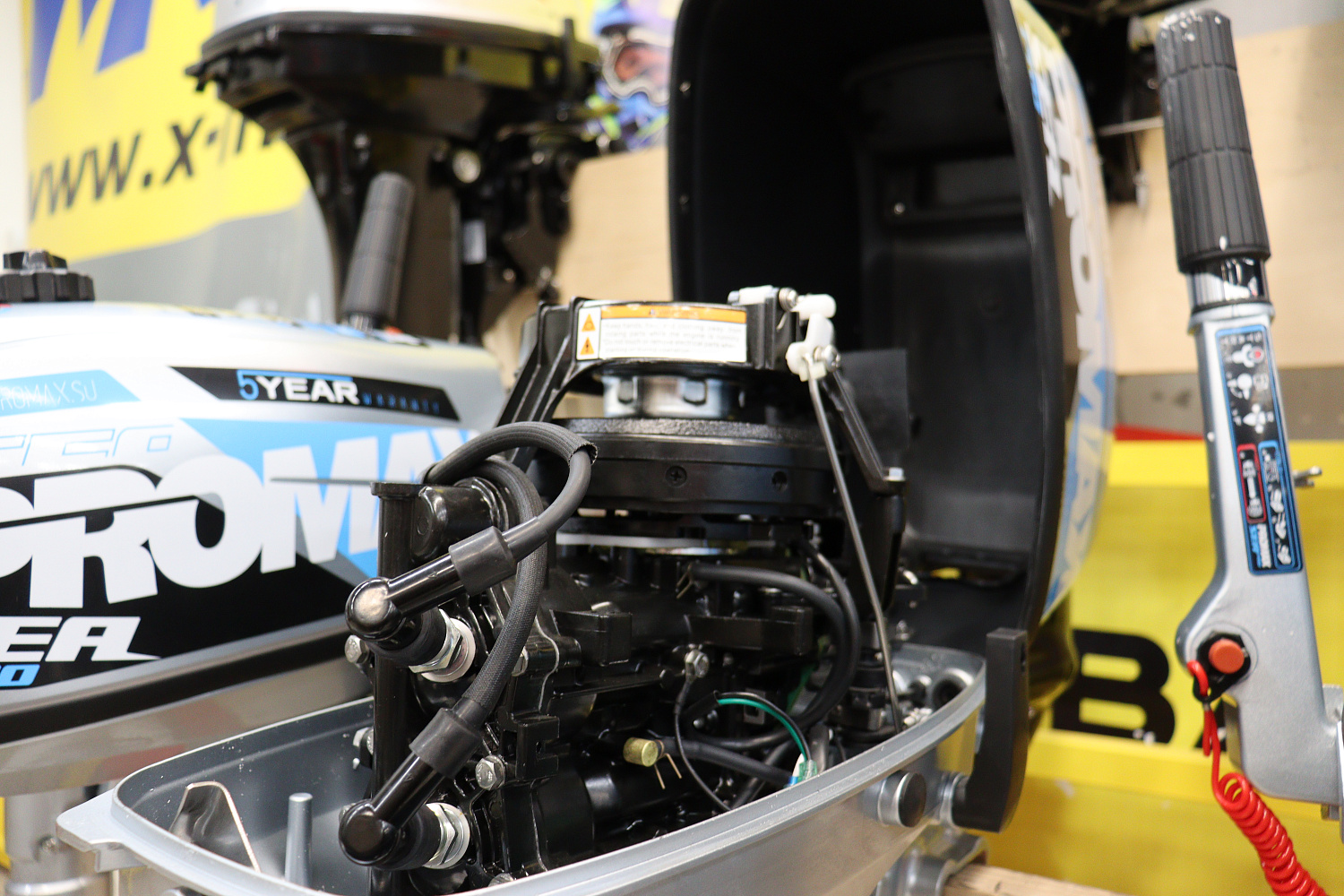 Лодочный мотор PROMAX SP9.9FHS LIGHT в Якутске