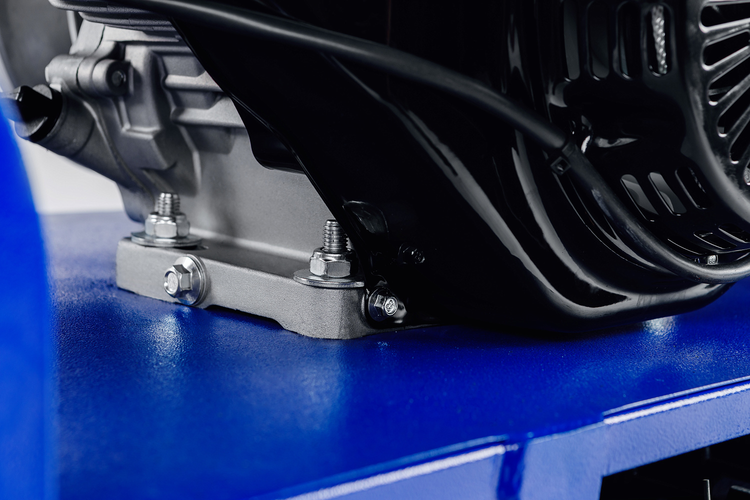 МОТОБУКСИРОВЩИК SNOW DOG 15 л.с. в Якутске