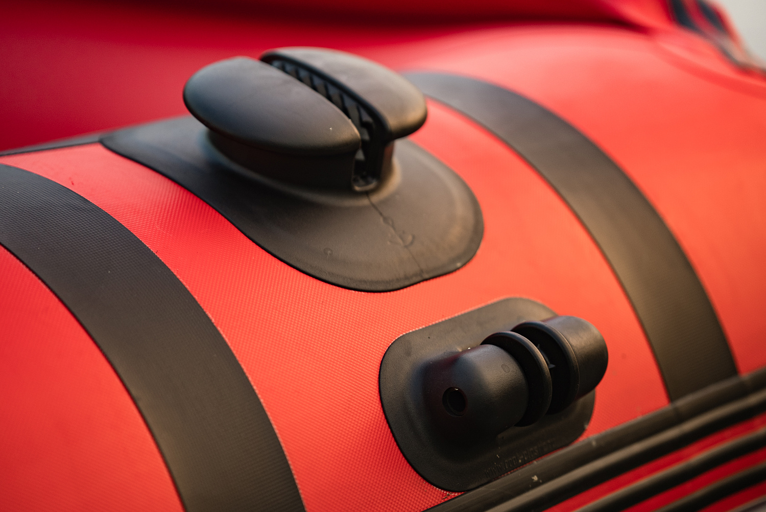 Лодка MISHIMO RIVER FJET PRO 410  под водомет в Якутске