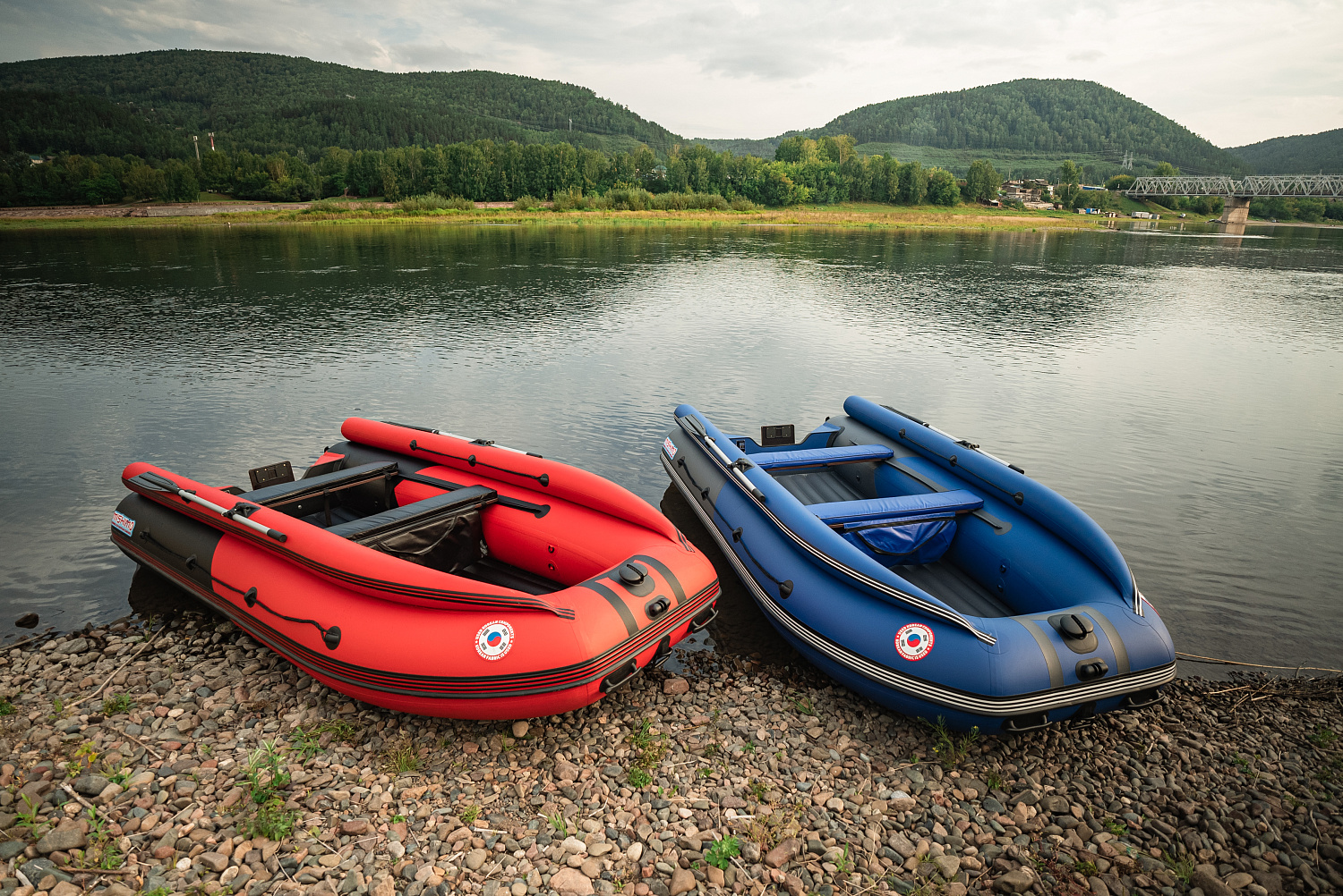 Лодка MISHIMO RIVER FJET PRO 410  под водомет в Якутске