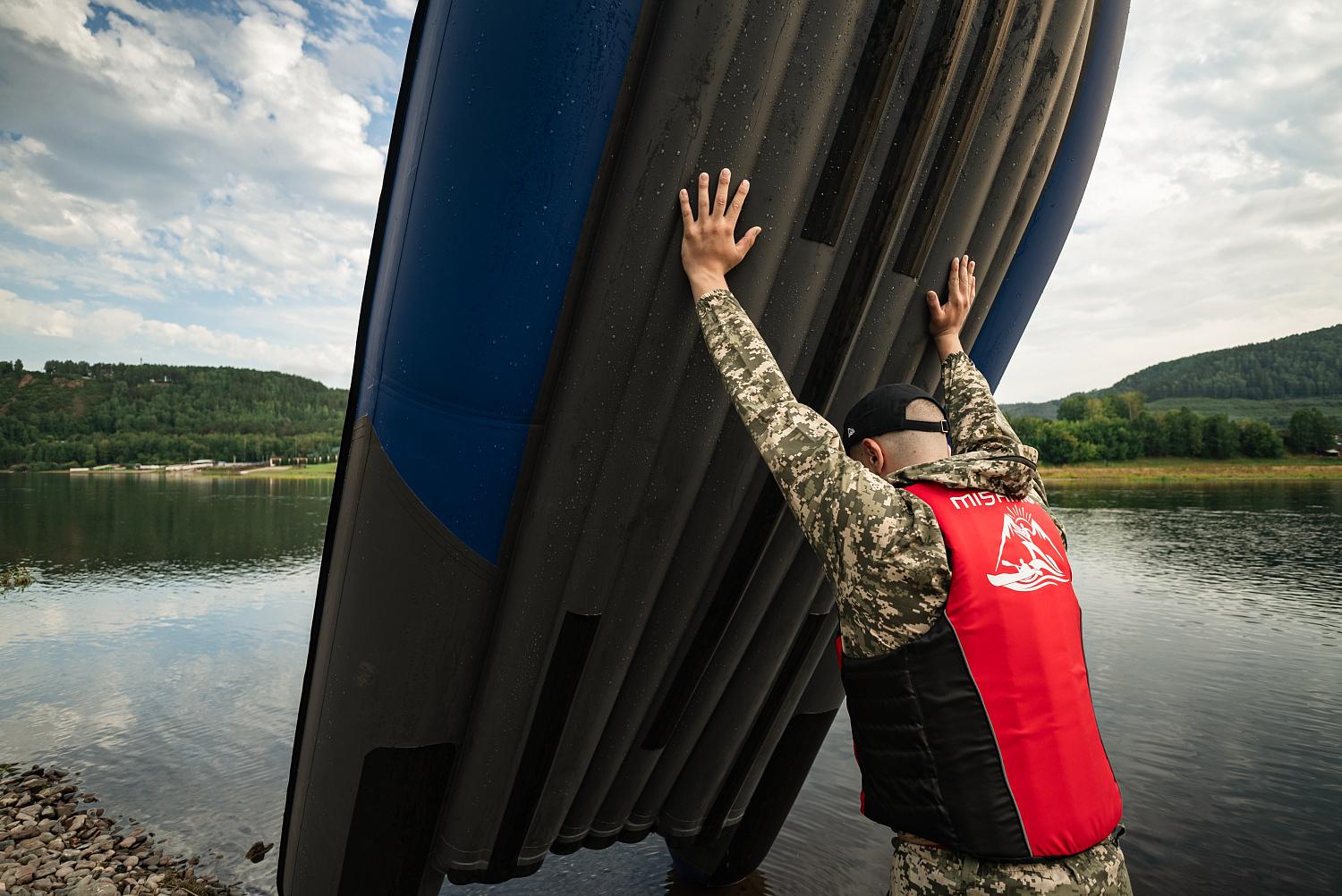 Лодка MISHIMO RIVER FJET PRO 410  под водомет в Якутске