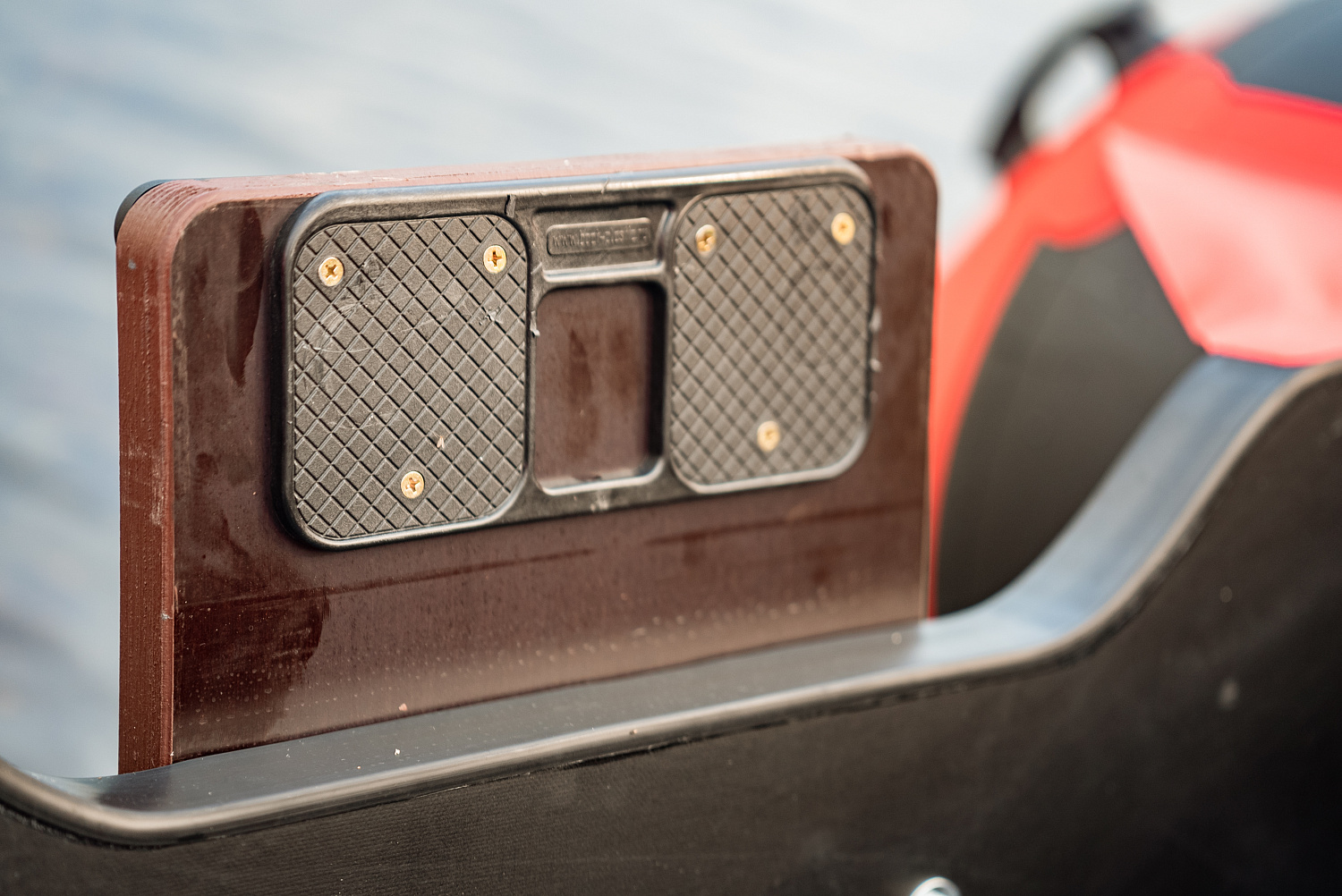 Лодка MISHIMO RIVER FJET PRO 410  под водомет в Якутске